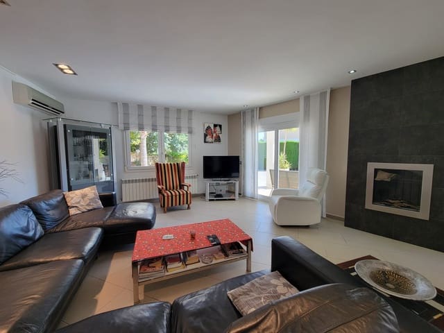 3 chambre Villa/Maison à vendre à Pueblo, Calpe / Calp - 995 000 € (Ref: 9643131)