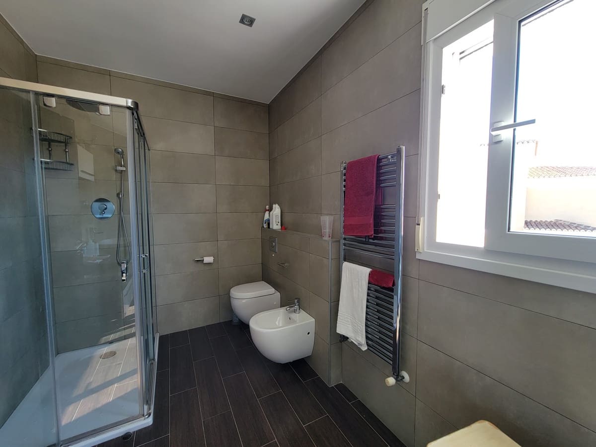 Chalet de 3 habitaciones en Calpe / Calp en venta - 995.000 € (Ref: 9643131)