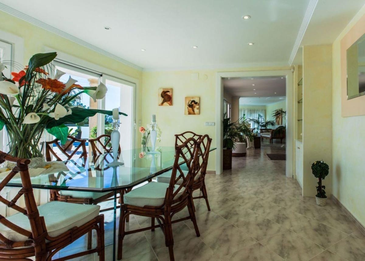 3 soverom Villa til salgs i Altea - € 1 700 000 (Ref: 9643133)