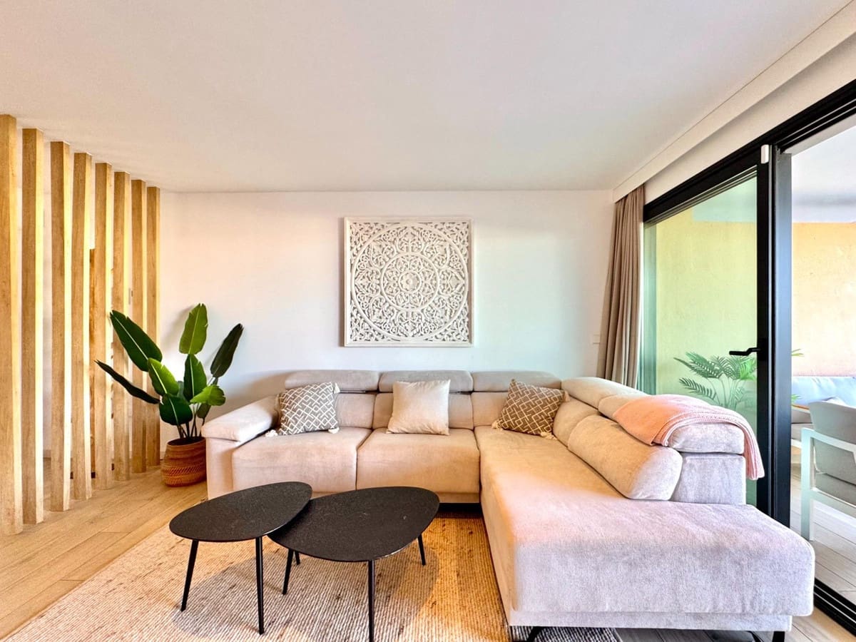 Apartamento de 2 habitaciones en Los Alcázares en venta - 347.000 € (Ref: 9643135)