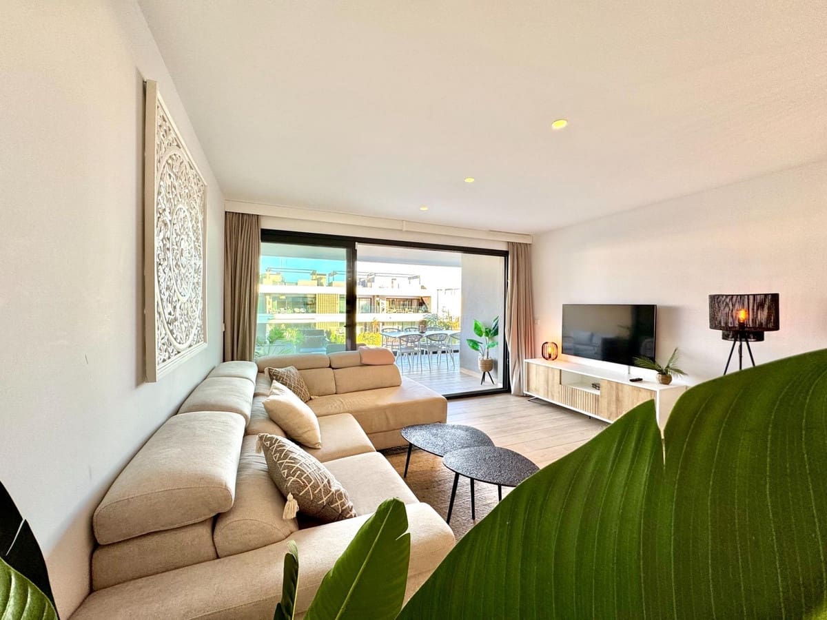 Apartamento de 2 habitaciones en Los Alcázares en venta - 347.000 € (Ref: 9643135)