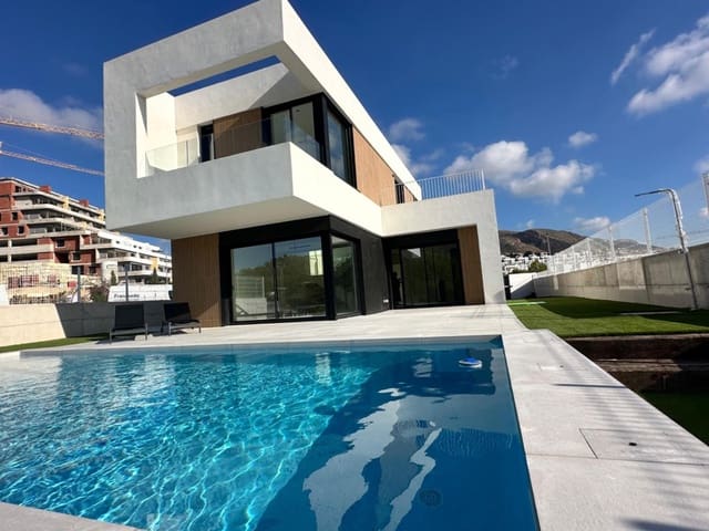 3 bedroom Villa for sale in Ensanche - Diputacion, Alicante / Alacant city - € 850,000 (Ref: 9643140)