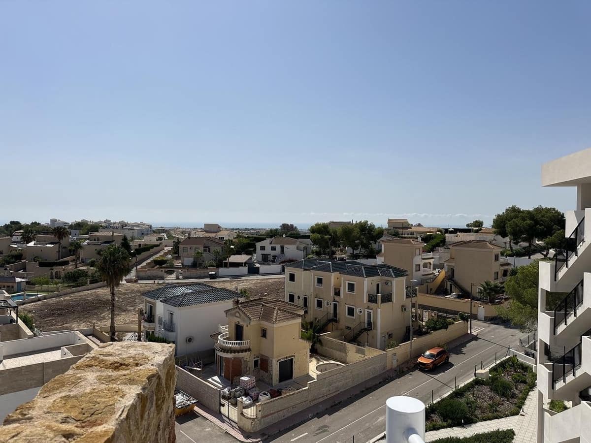 2 slaapkamer Penthouse te koop in Orihuela Costa - € 385.000 (Ref: 9643142)