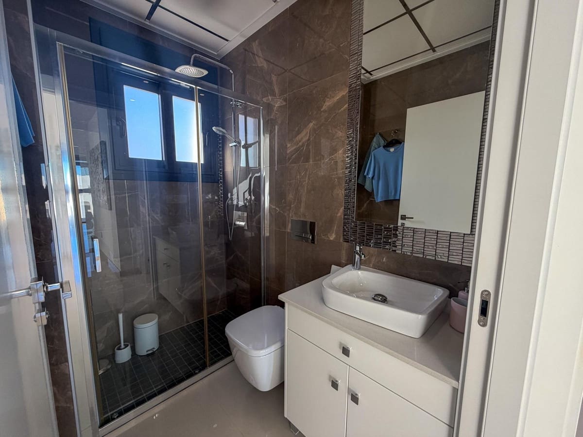 4 Zimmer Villa zu verkaufen in San Miguel de Salinas - 610.000 € (Ref: 9643143)