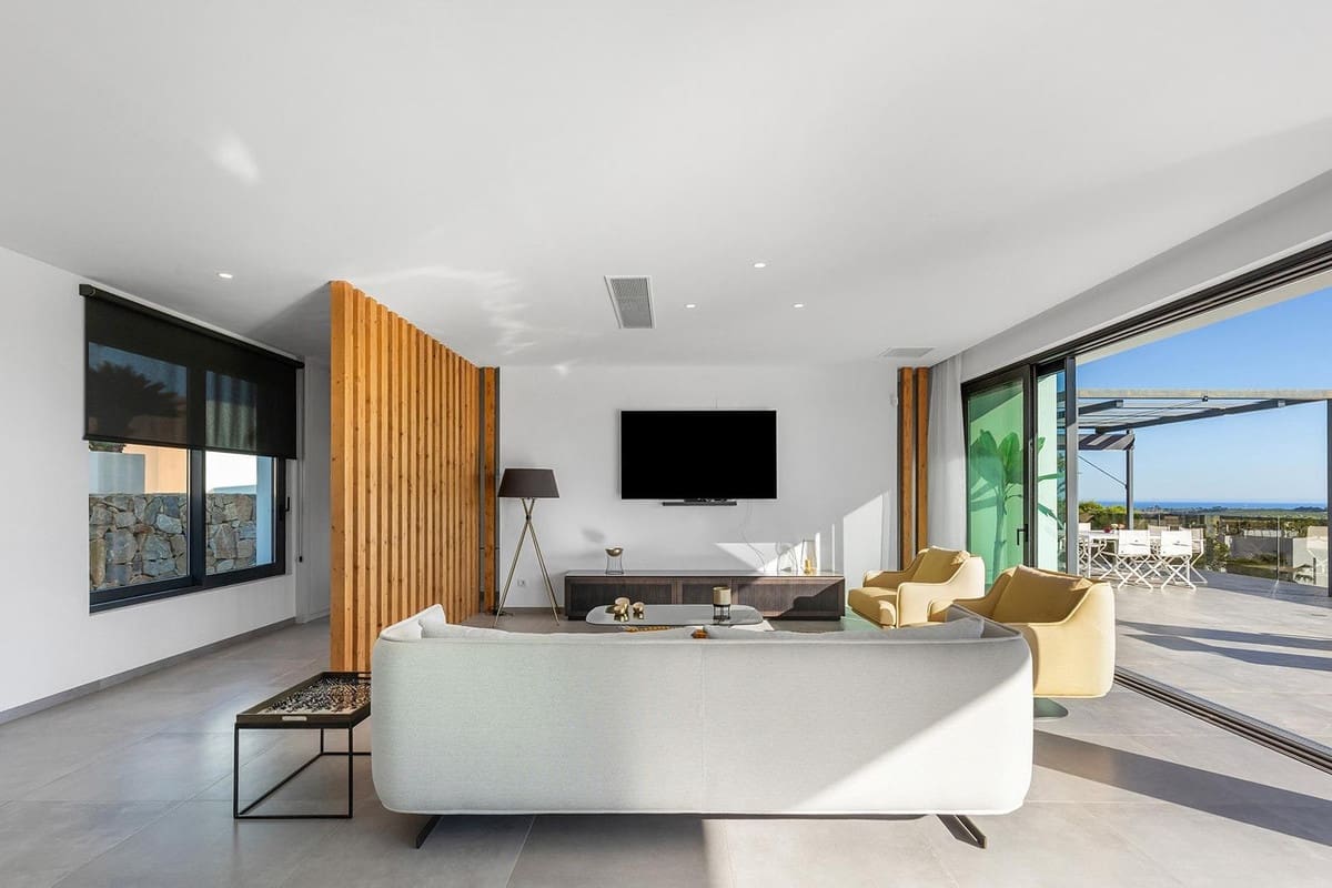 4 camera da letto Villa in vendita in Las Colinas Golf - 1.700.000 € (Rif: 9643145)