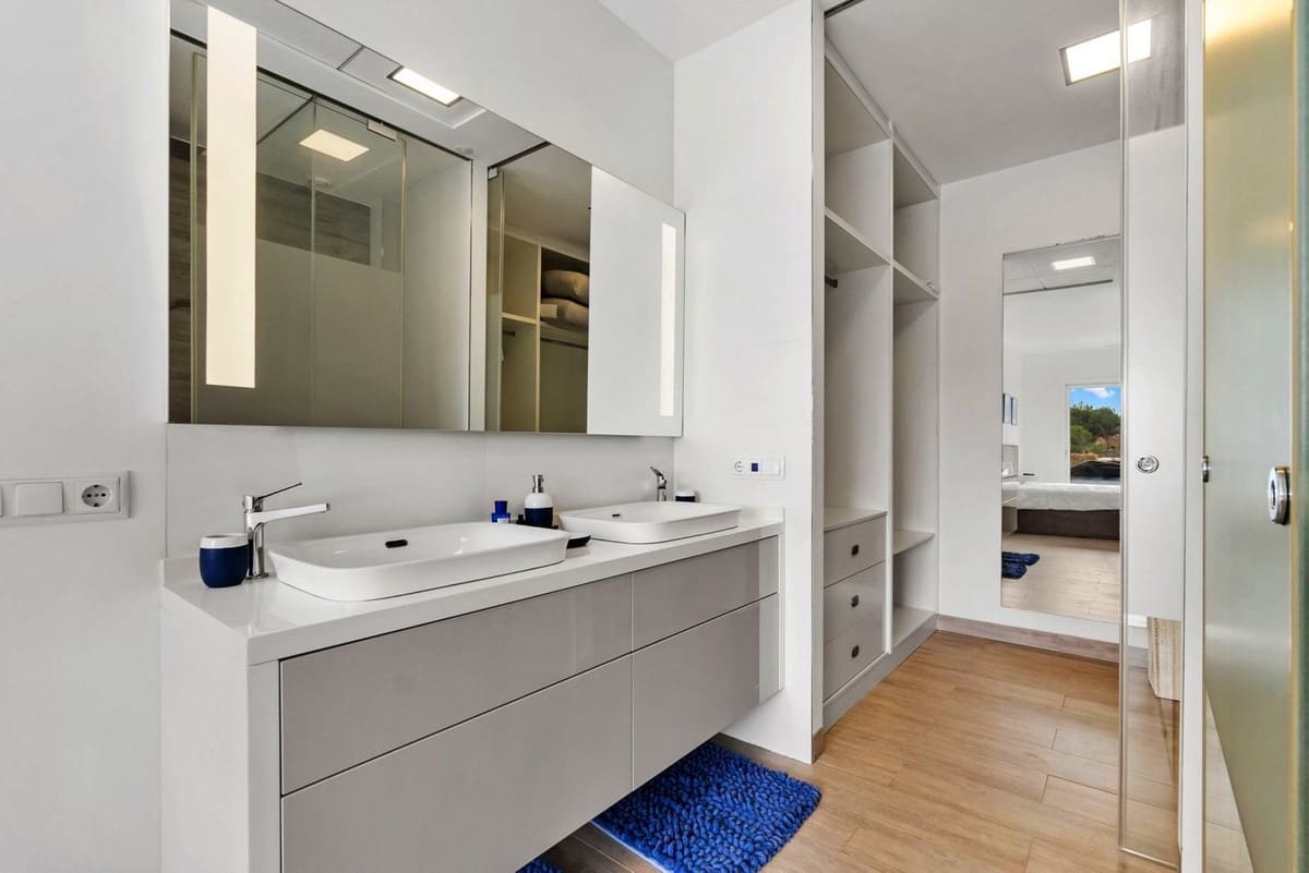 3 slaapkamer Villa te koop in Las Colinas Golf - € 945.000 (Ref: 9643148)