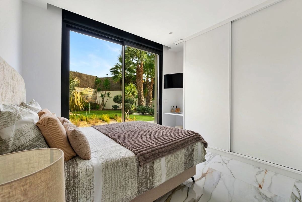 4 soveværelse Villa til salg i Las Colinas Golf - € 2.880.000 (Ref: 9643150)