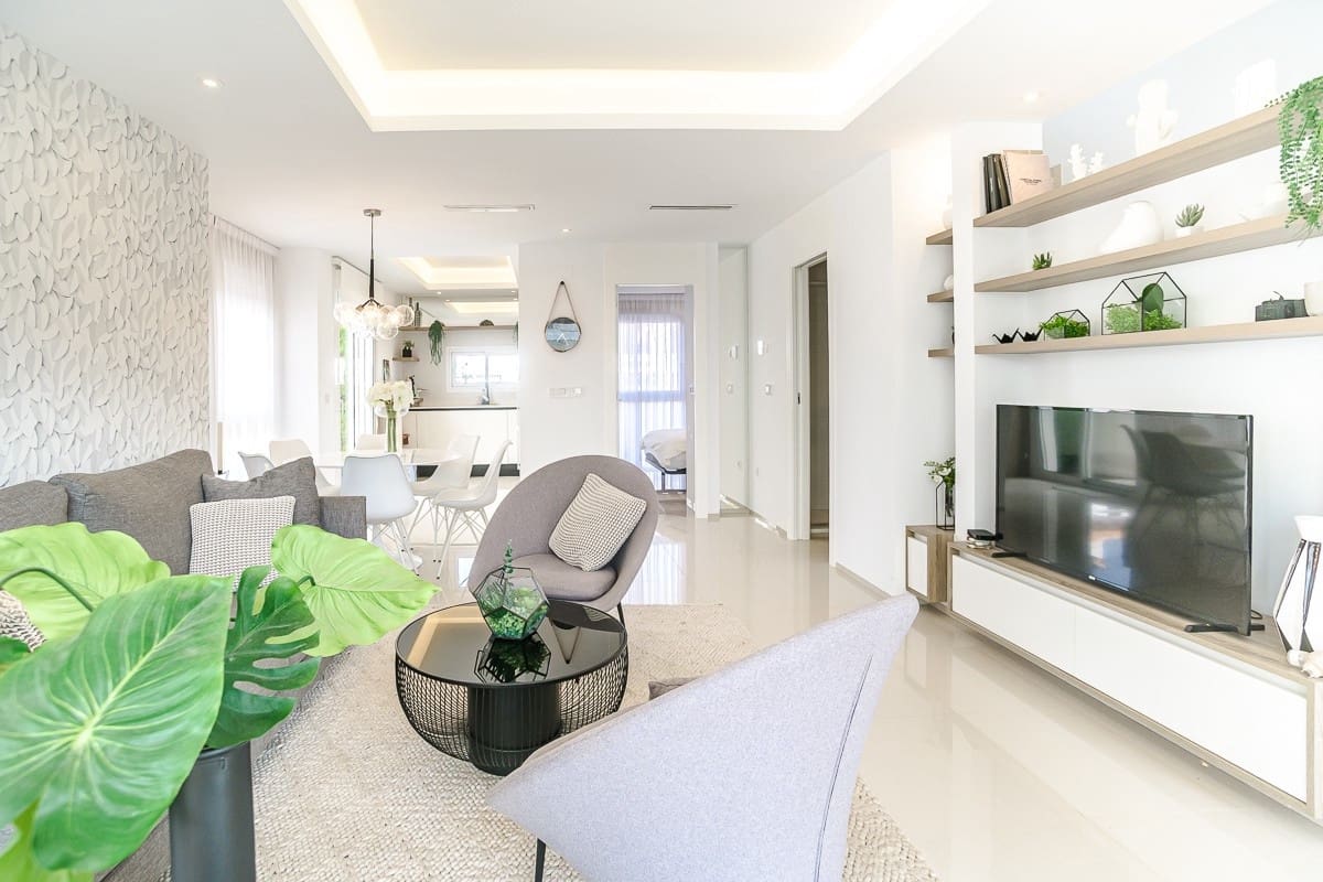 3 makuuhuone Huvila myytävänä paikassa Ciudad Quesada - 405 000 € (Ref: 9643156)