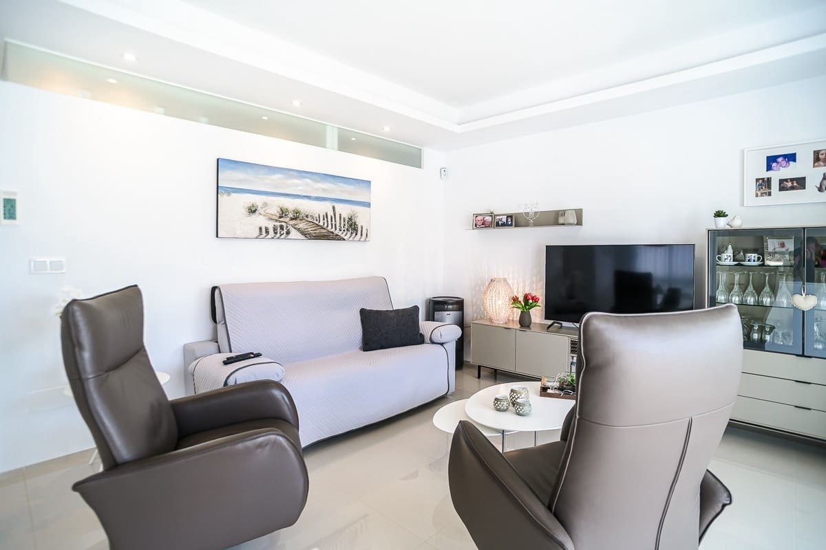 2 soveværelse Lejlighed til salg i Ciudad Quesada - € 319.500 (Ref: 9643157)