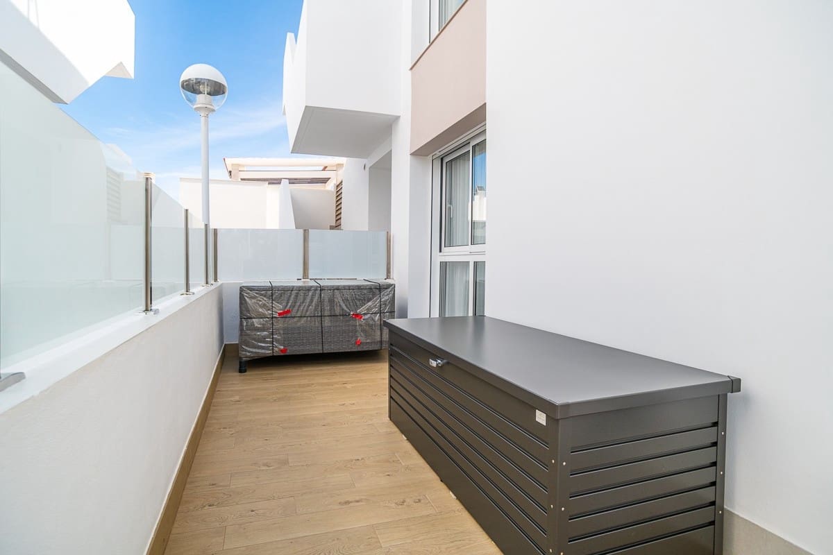 2 soveværelse Lejlighed til salg i Ciudad Quesada - € 319.500 (Ref: 9643157)