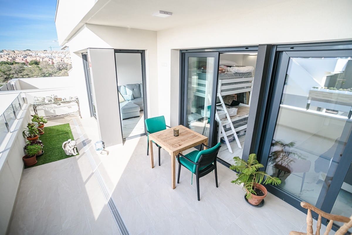 2 soveværelse Penthouse til salg i Orihuela Costa - € 337.500 (Ref: 9643158)