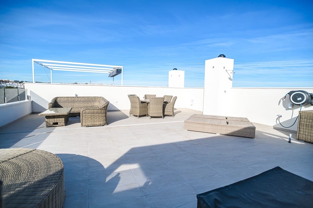 2 soveværelse Penthouse til salg i Orihuela Costa - € 337.500 (Ref: 9643158)