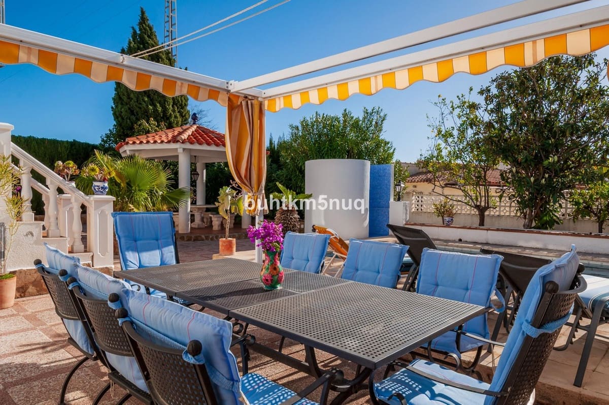 3 soverom Villa til salgs i Calpe / Calp - € 545 000 (Ref: 9643160)