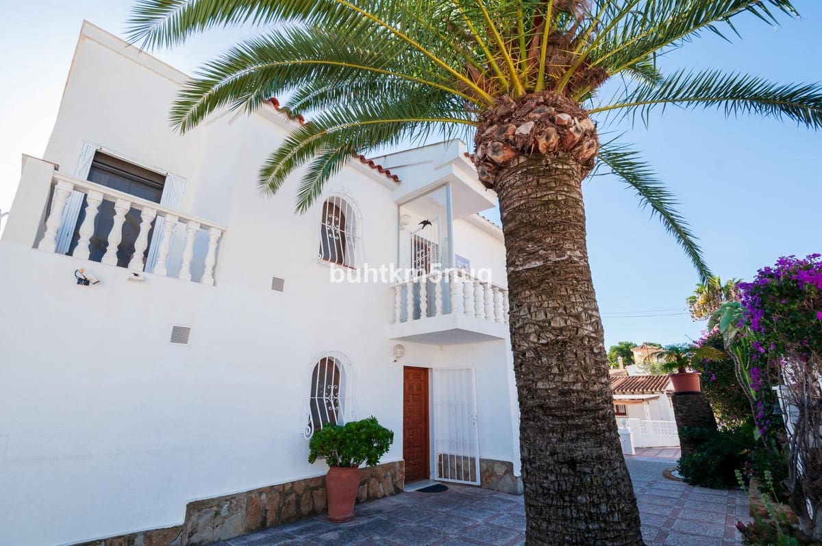 3 soverom Villa til salgs i Calpe / Calp - € 545 000 (Ref: 9643160)