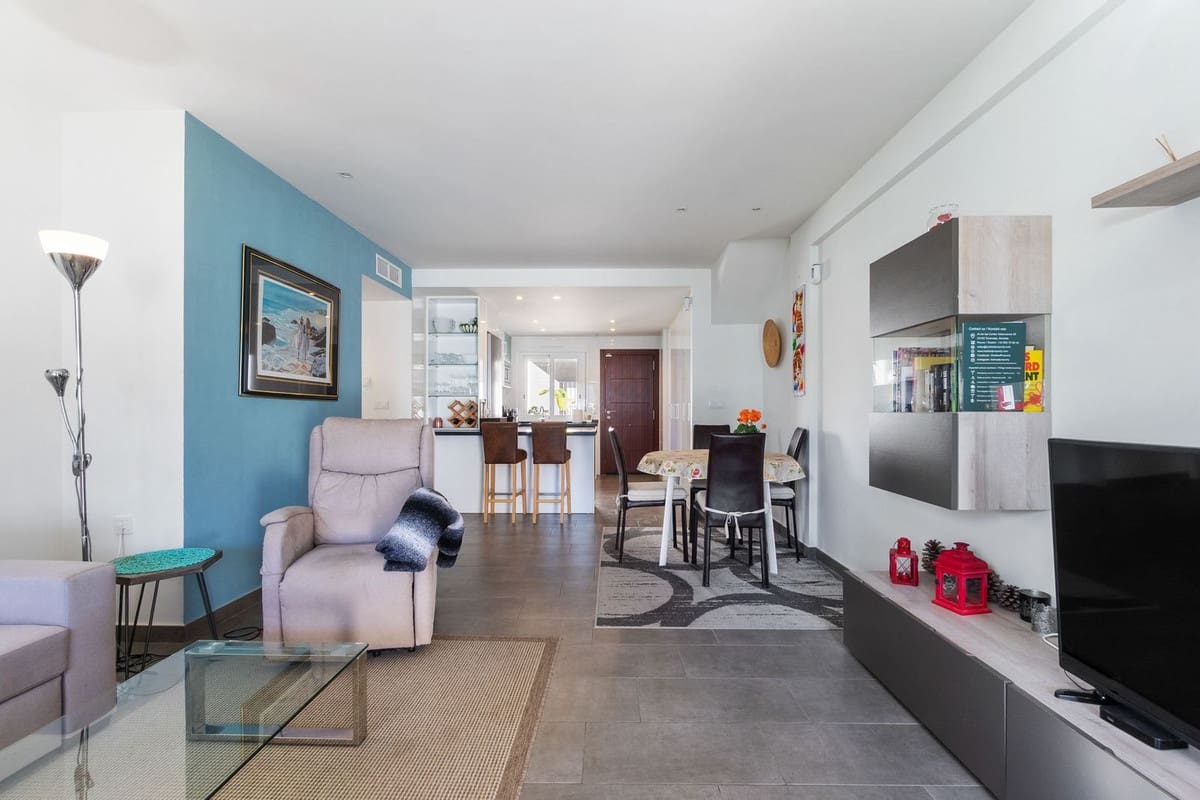 2 Zimmer Apartment zu verkaufen in Torrevieja - 265.000 € (Ref: 9643162)