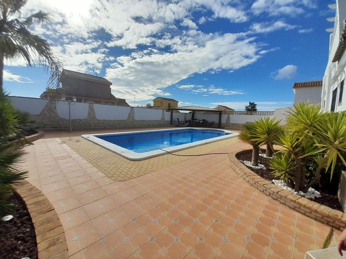 4 slaapkamer Villa te koop in Mazarron - € 370.000 (Ref: 9643163)