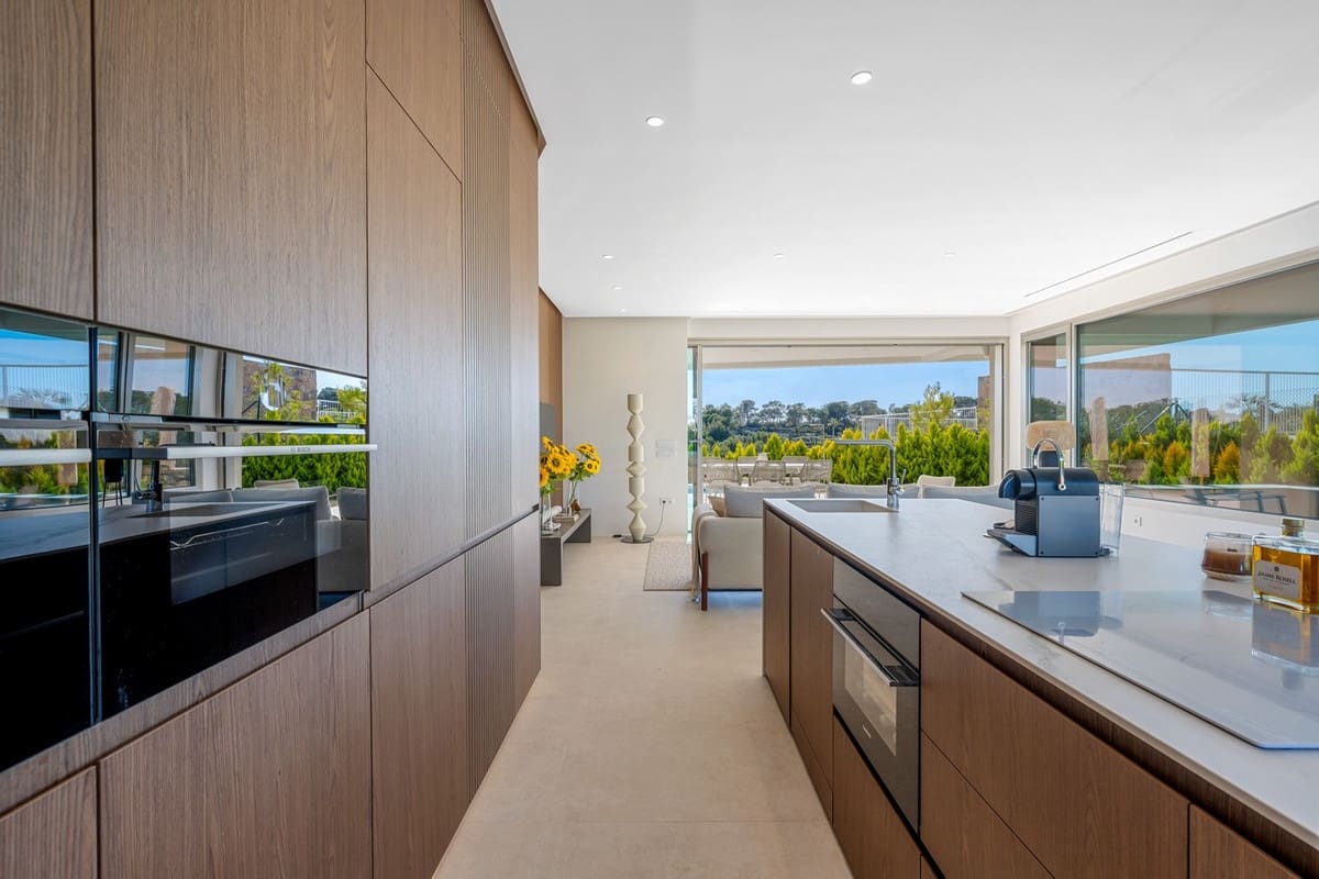 3 slaapkamer Appartement te koop in Las Colinas Golf - € 1.199.000 (Ref: 9643170)