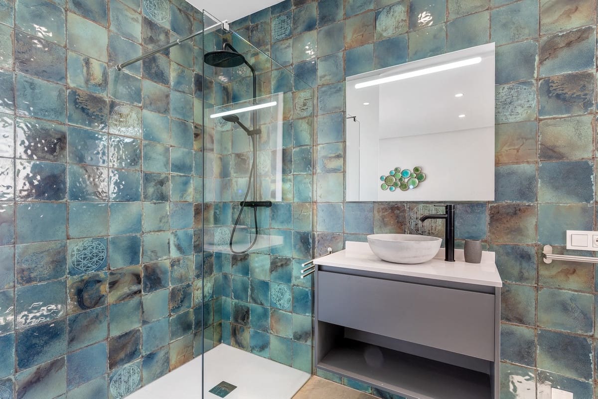 Chalet de 4 habitaciones en Benijófar en venta - 1.495.000 € (Ref: 9643174)