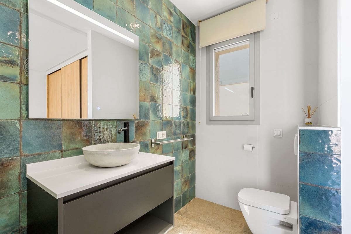 Chalet de 4 habitaciones en Benijófar en venta - 1.495.000 € (Ref: 9643174)