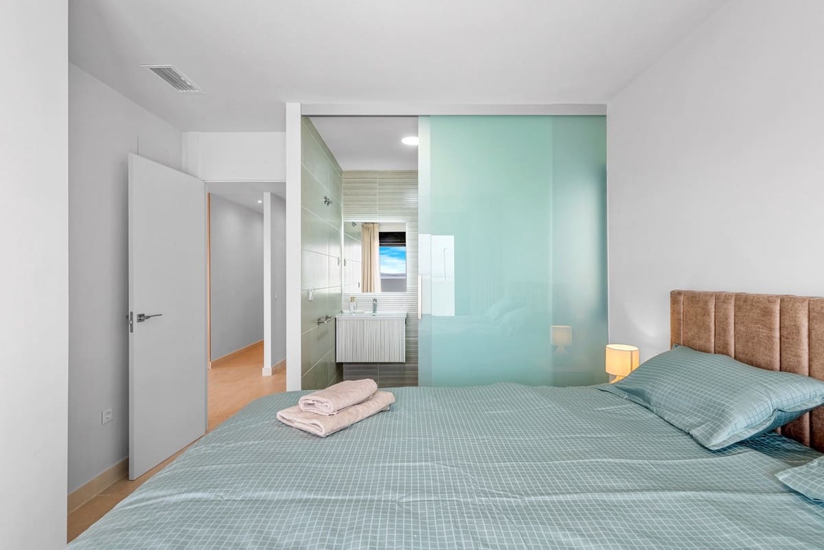 3 bedroom Apartment for sale in Los Balcones - € 349,000 (Ref: 9643176)