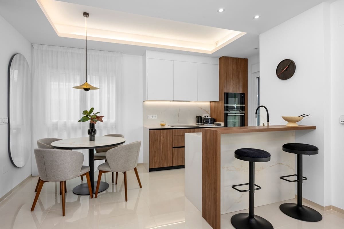 2 soveværelse Lejlighed til salg i Ciudad Quesada - € 389.000 (Ref: 9643177)