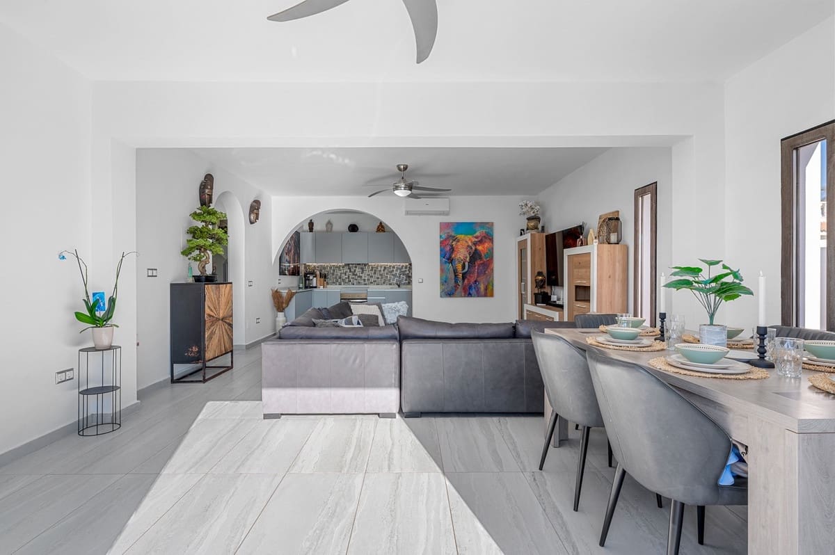 5 slaapkamer Villa te koop in Ciudad Quesada - € 498.000 (Ref: 9643178)