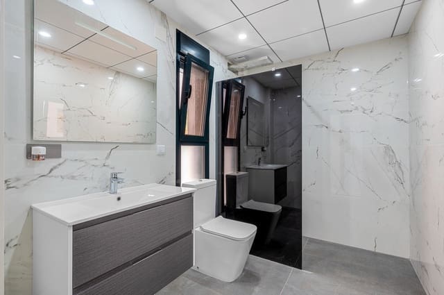 4 makuuhuone Huvila myytävänä paikassa Dehesa de Campoamor, Orihuela - 985 000 € (Ref: 9643179)