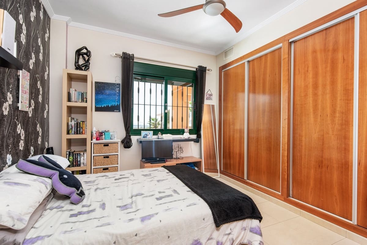 4 soveværelse Villa til salg i Ciudad Quesada - € 520.000 (Ref: 9643180)