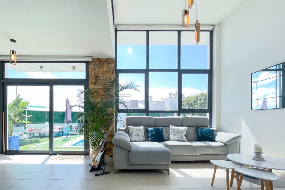 2 soveværelse Villa til salg i Rojales - € 369.000 (Ref: 9643182)