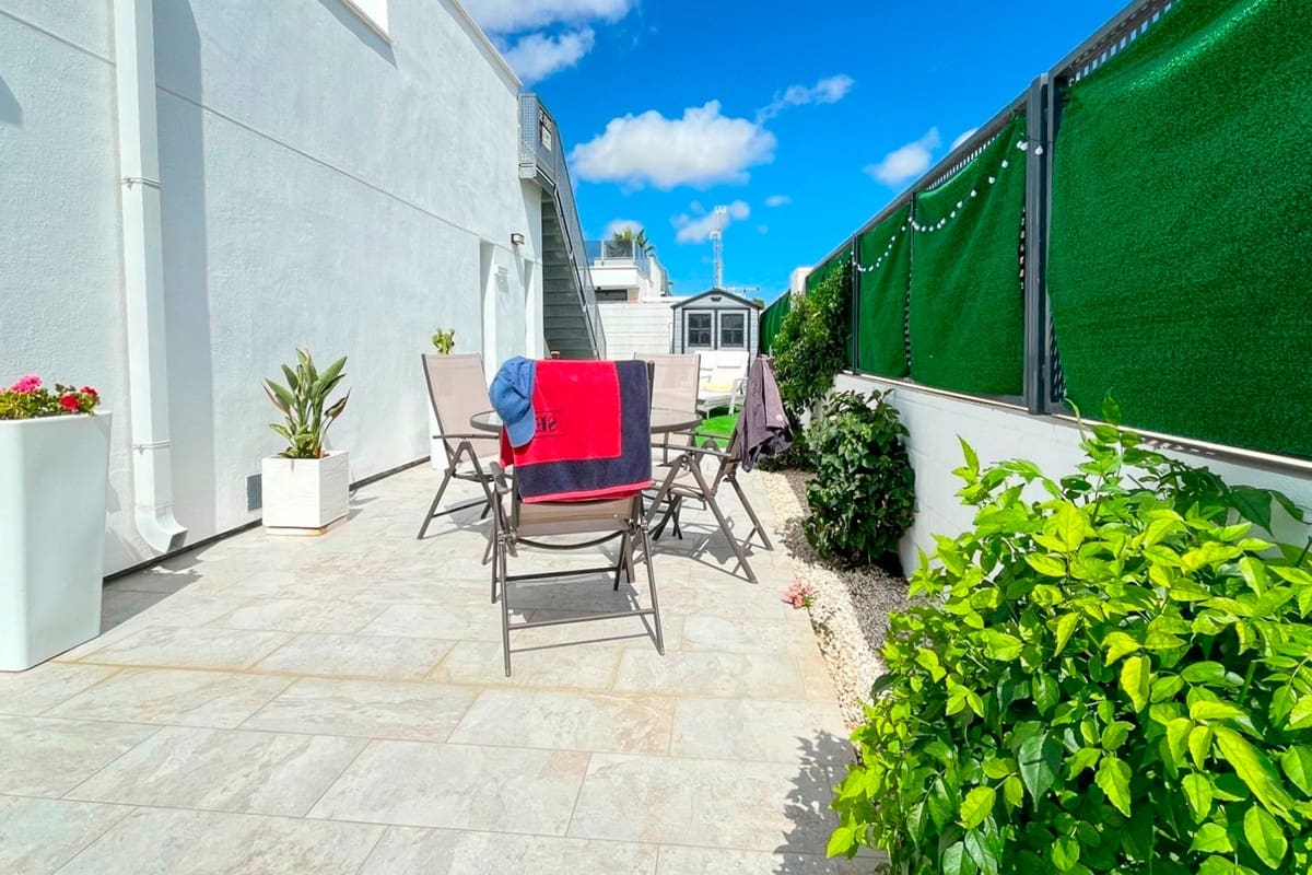 2 soveværelse Villa til salg i Rojales - € 369.000 (Ref: 9643182)