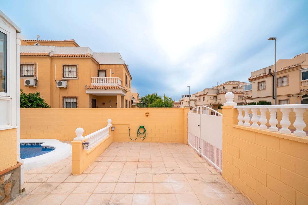 3 soveværelse Lejlighed til salg i Ciudad Quesada - € 289.000 (Ref: 9643185)