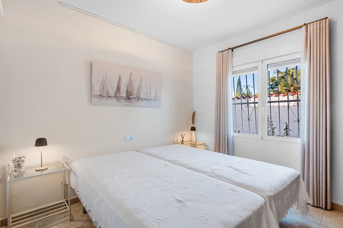 3 bedroom Villa for sale in Rojales - € 445,000 (Ref: 9643188)