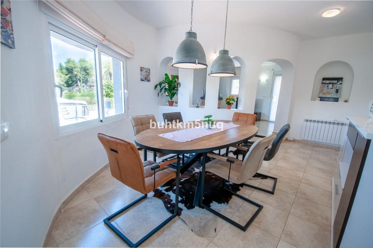 6 Zimmer Villa zu verkaufen in Benissa - 795.000 € (Ref: 9643193)