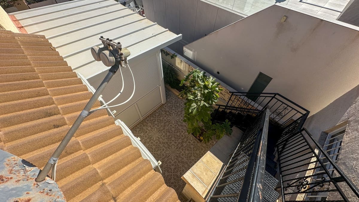 Casa de 2 habitaciones en Torrevieja en venta - 239.000 € (Ref: 9643196)