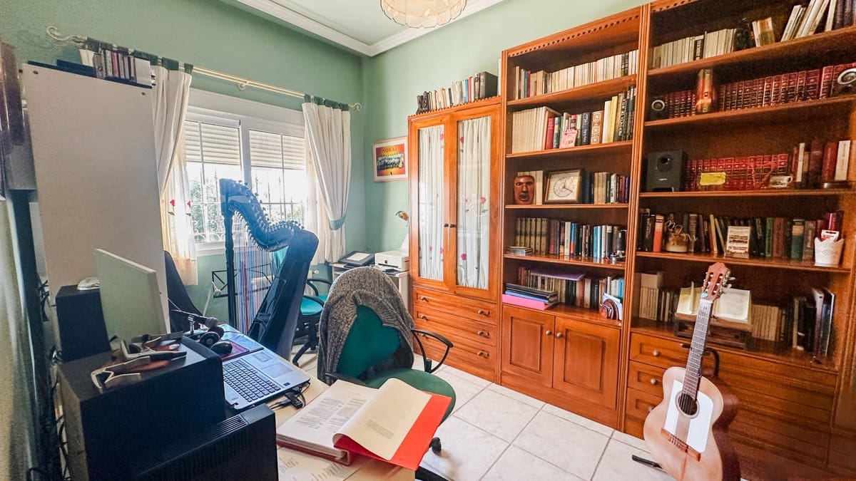 6 soverom Villa til salgs i La Mata - € 950 000 (Ref: 9643197)