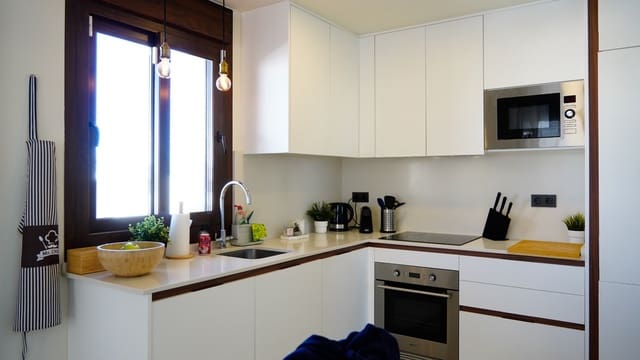 3 soverom Leilighet til salgs i Las Piscinas Naturales, Torrevieja - € 329 000 (Ref: 9643198)