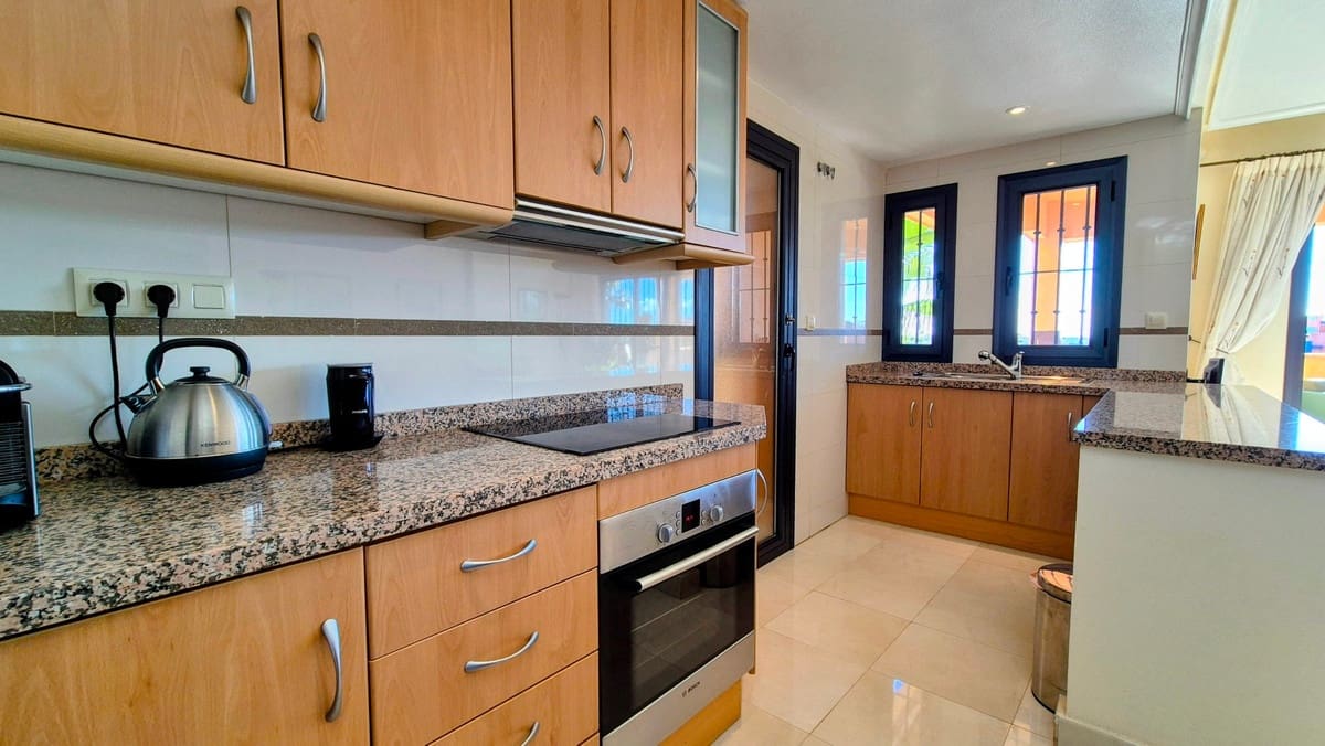 2 chambre Appartement à vendre à Villamartin - 235 000 € (Ref: 9643199)