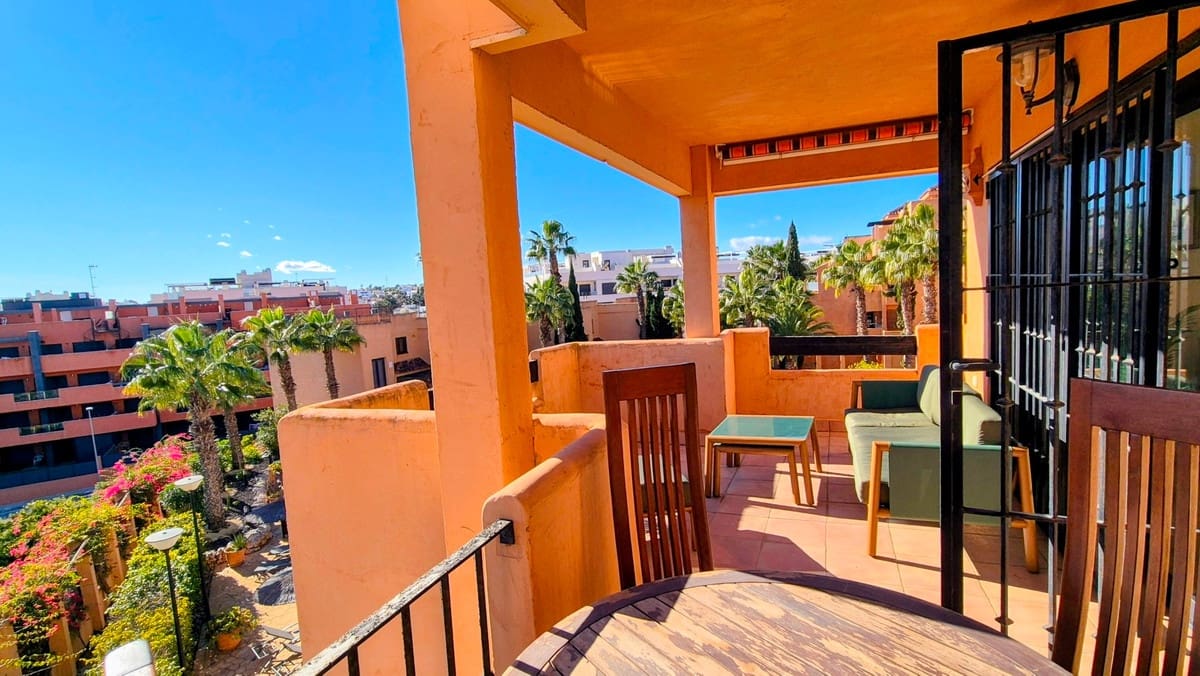 2 chambre Appartement à vendre à Villamartin - 235 000 € (Ref: 9643199)