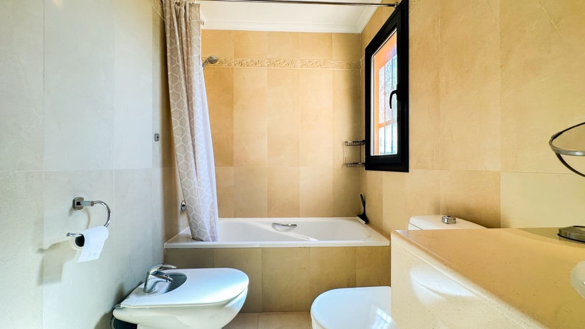 2 chambre Appartement à vendre à Villamartin - 235 000 € (Ref: 9643199)