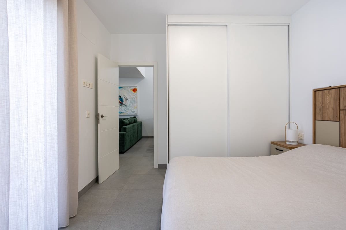 3 Zimmer Villa zu verkaufen in Roldan - 335.000 € (Ref: 9643200)