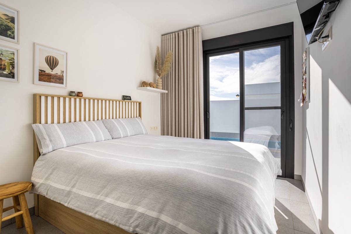 3 Zimmer Villa zu verkaufen in Roldan - 342.000 € (Ref: 9643206)