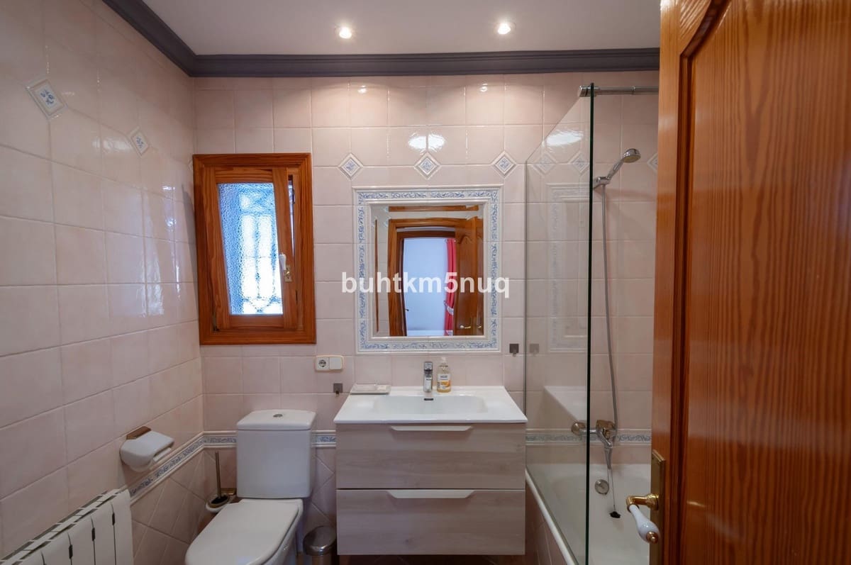 4 soveværelse Villa til salg i Calpe / Calp - € 780.000 (Ref: 9643207)