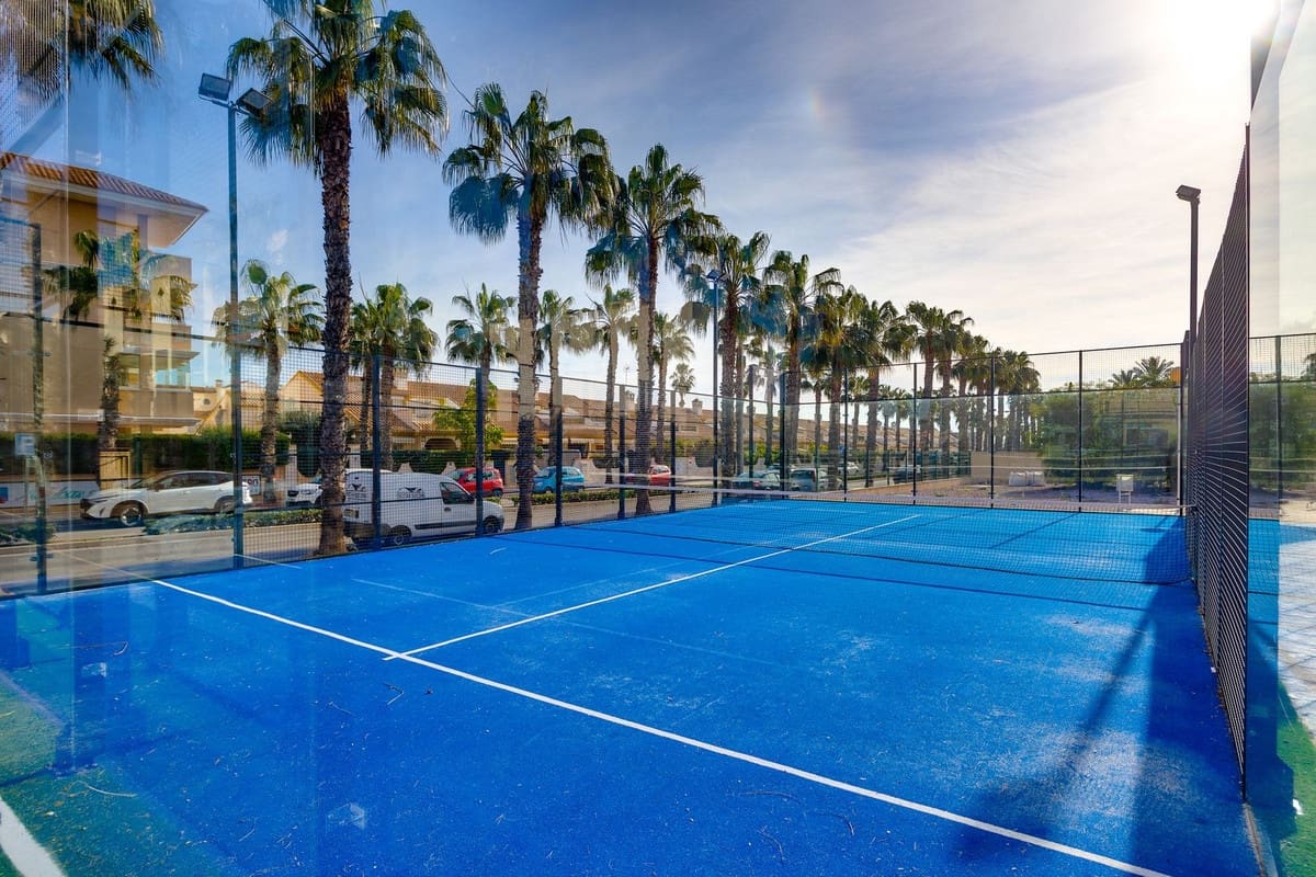 2 sovrum Lägenhet till salu i Orihuela Costa med garage - 229 000 € (Ref: 9643607)