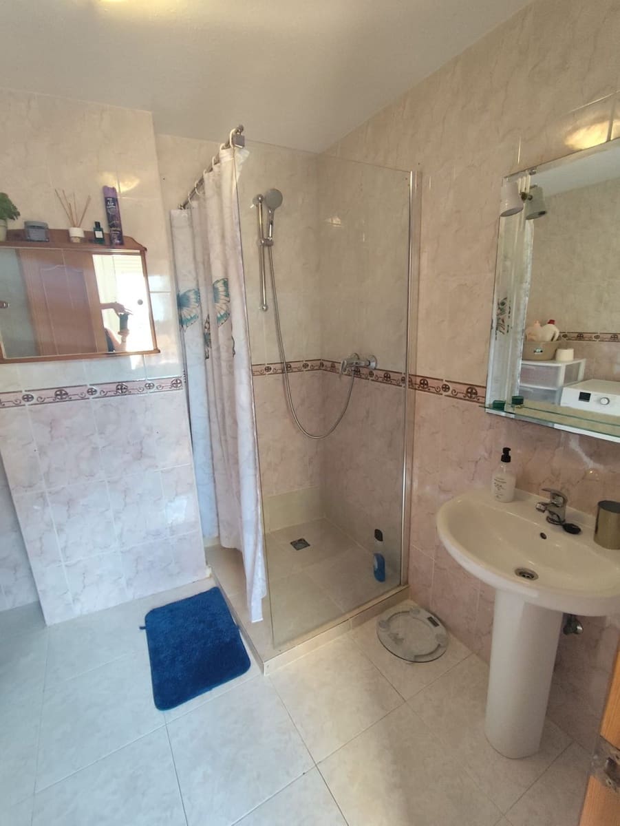 7 Zimmer Villa zu verkaufen in San Miguel de Salinas - 249.000 € (Ref: 9643608)