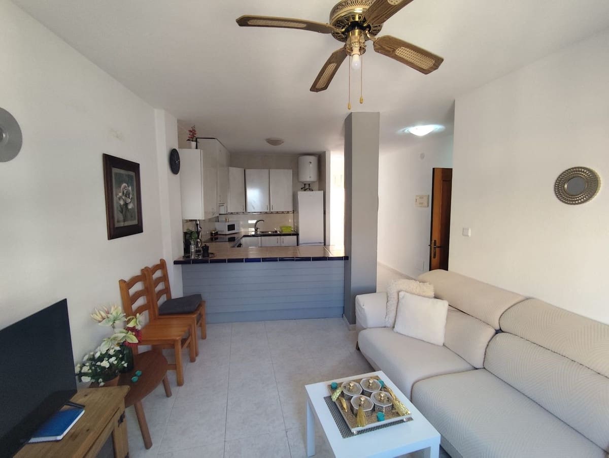 7 Zimmer Villa zu verkaufen in San Miguel de Salinas - 249.000 € (Ref: 9643608)