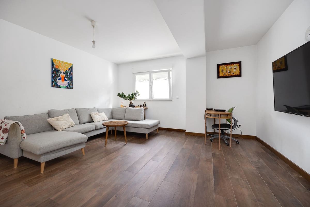 4 makuuhuone Huvila myytävänä paikassa Ciudad Quesada - 549 000 € (Ref: 9643609)