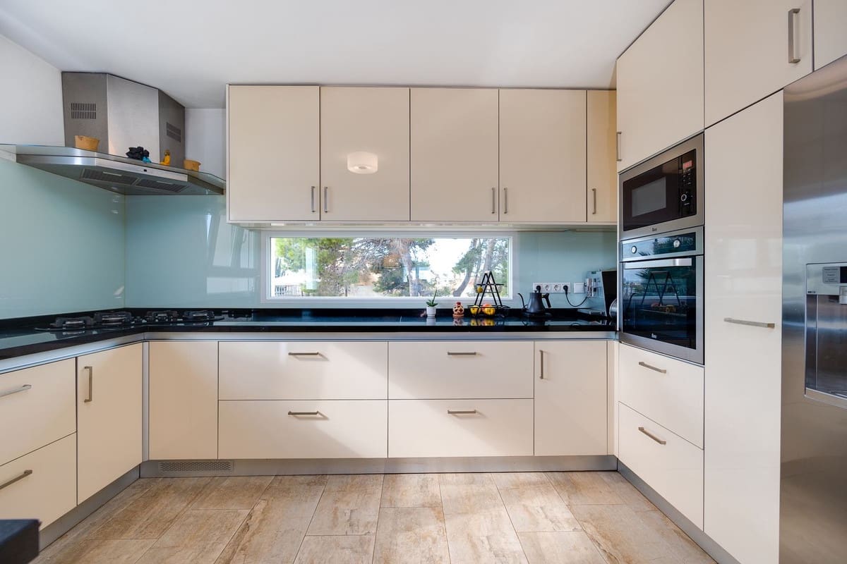 4 makuuhuone Huvila myytävänä paikassa Ciudad Quesada - 549 000 € (Ref: 9643609)