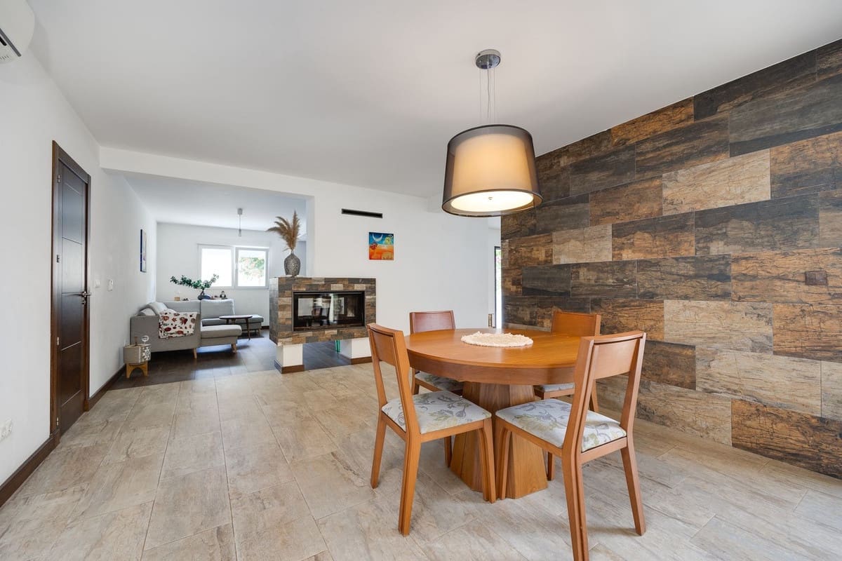 4 makuuhuone Huvila myytävänä paikassa Ciudad Quesada - 549 000 € (Ref: 9643609)