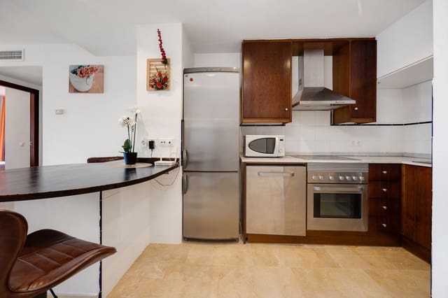 2 slaapkamer Penthouse te koop in Punta Prima, Orihuela - € 282.000 (Ref: 9643610)