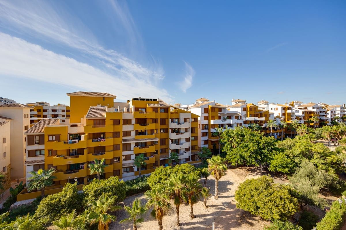 2 slaapkamer Penthouse te koop in Orihuela Costa - € 282.000 (Ref: 9643610)